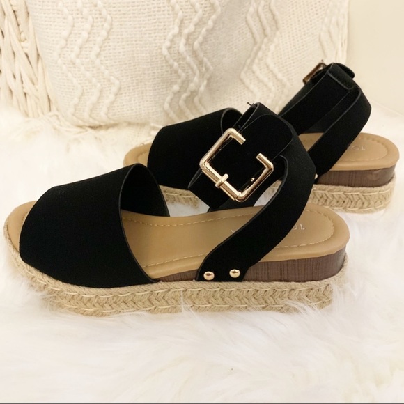 NEW Luna Platform Sandal- in Black - Picture 5 of 7